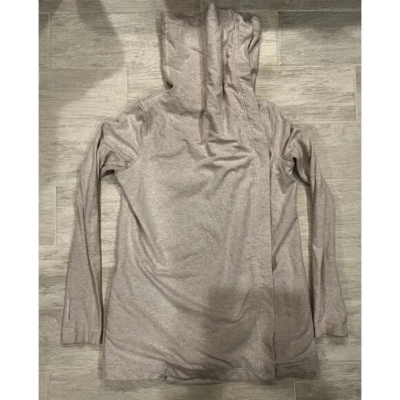 Lululemon Savasana Wrap 6 - Picture 4 of 7